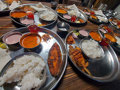 best seafood restaurant in dapoli ratnagiri