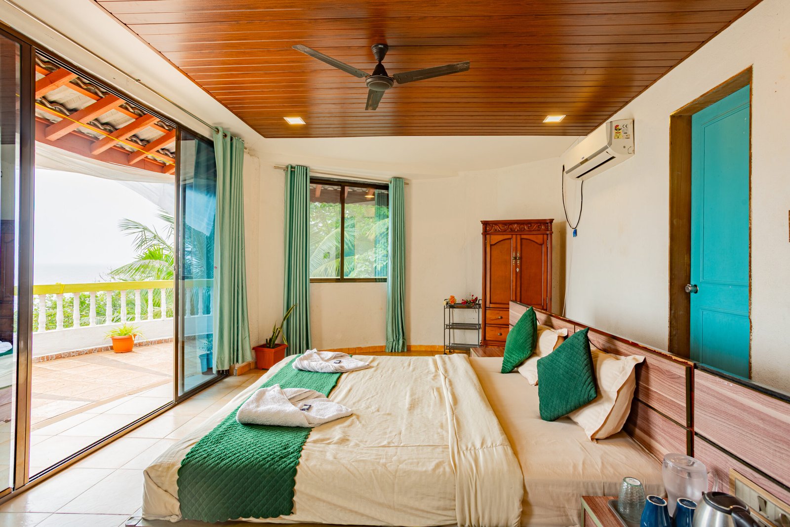 Couple enjoying a beachfront stay at Villa Infinity luxury villa in Dapoli